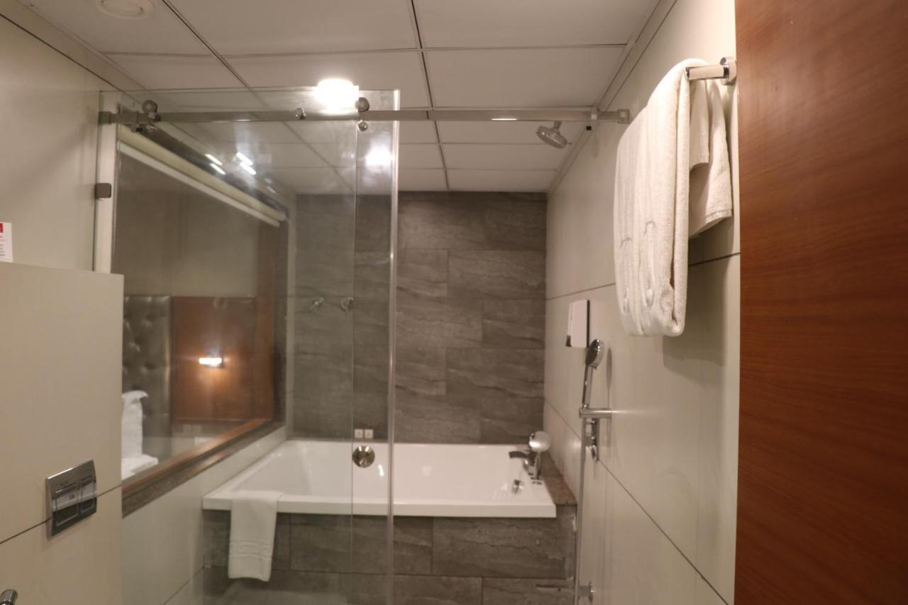 Sk Lords Inn Ahmadábád Exteriér fotografie