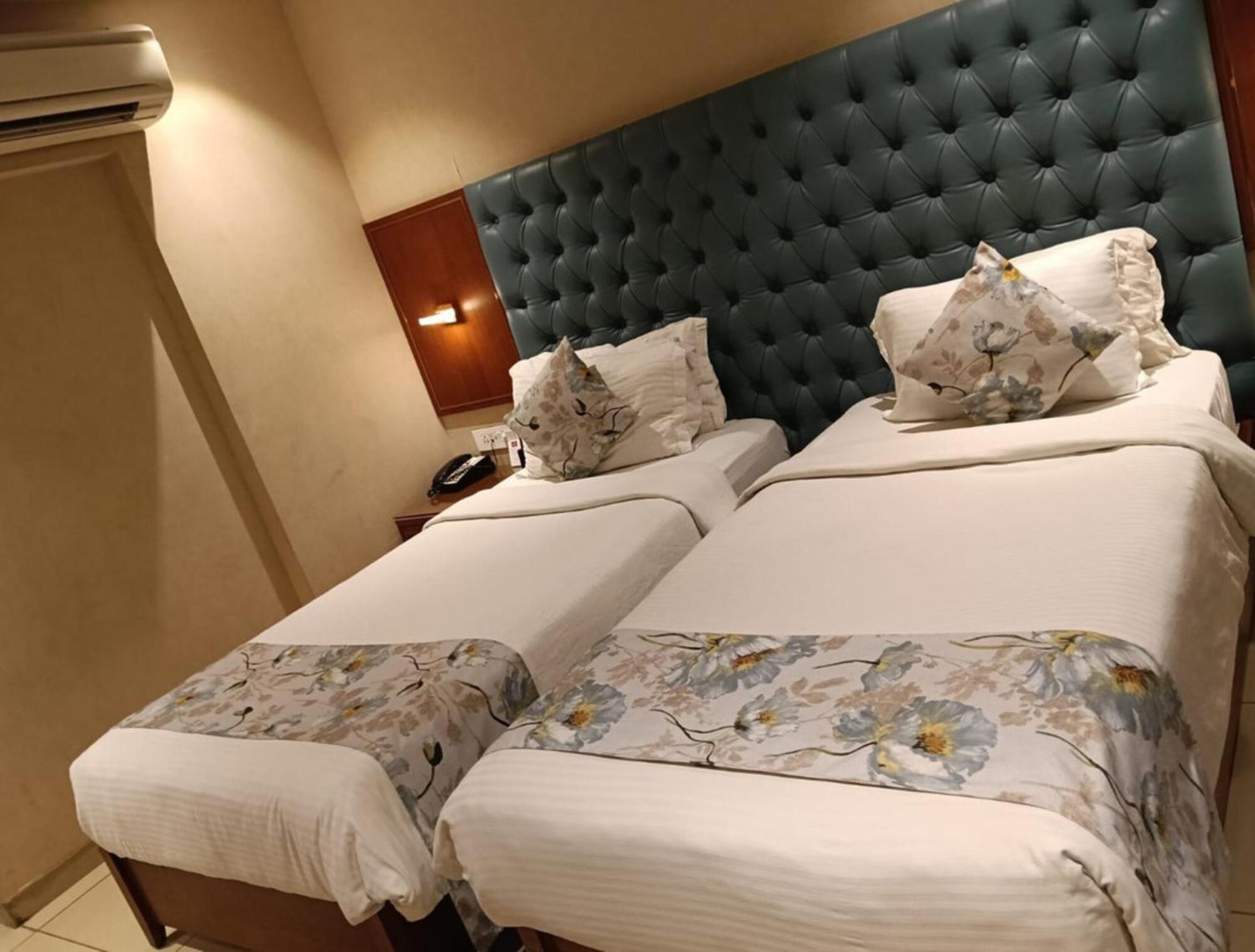 Sk Lords Inn Ahmadábád Exteriér fotografie